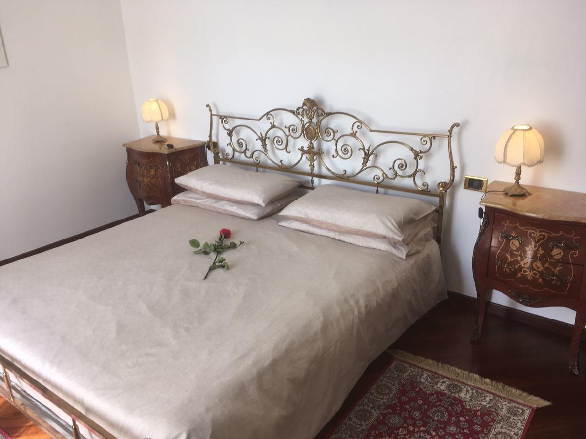 Villa Puccini Bed & Breakfast Lecco Eksteriør billede